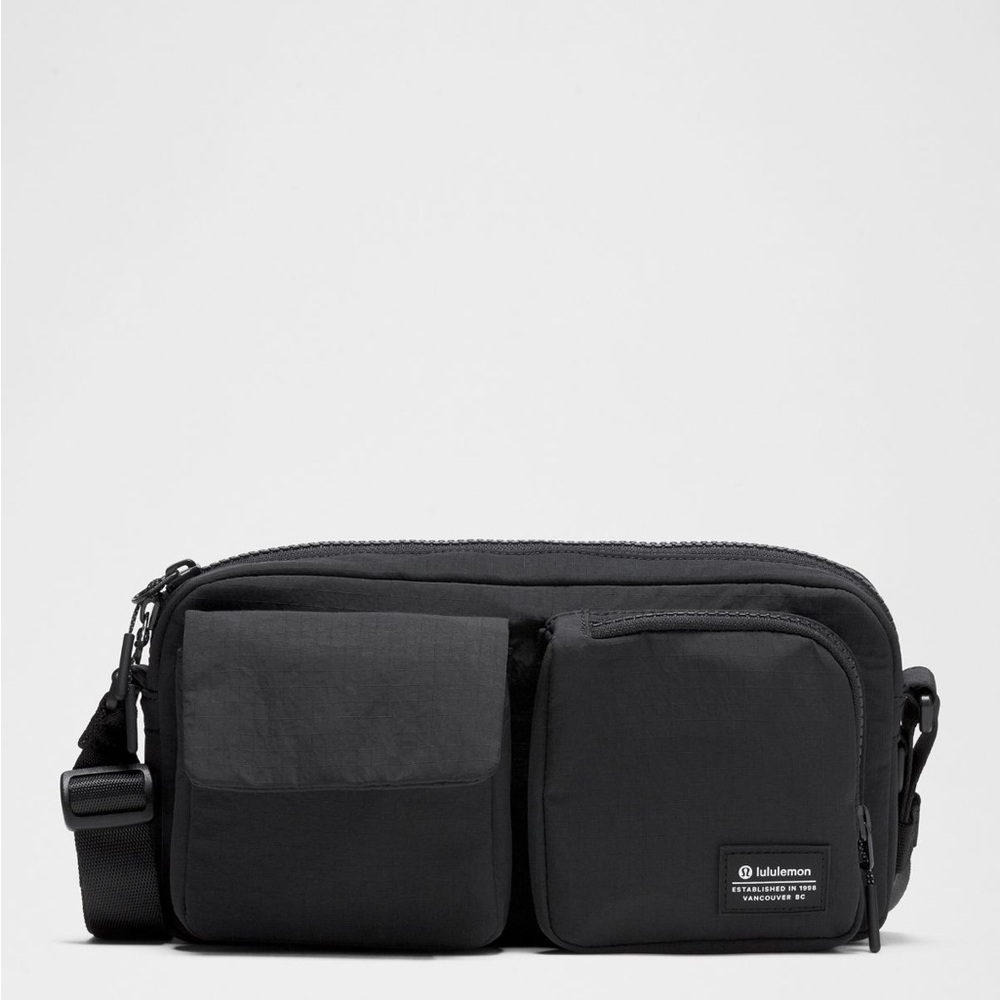 lululemon multi-pocket crossbody bag Black Crossbody